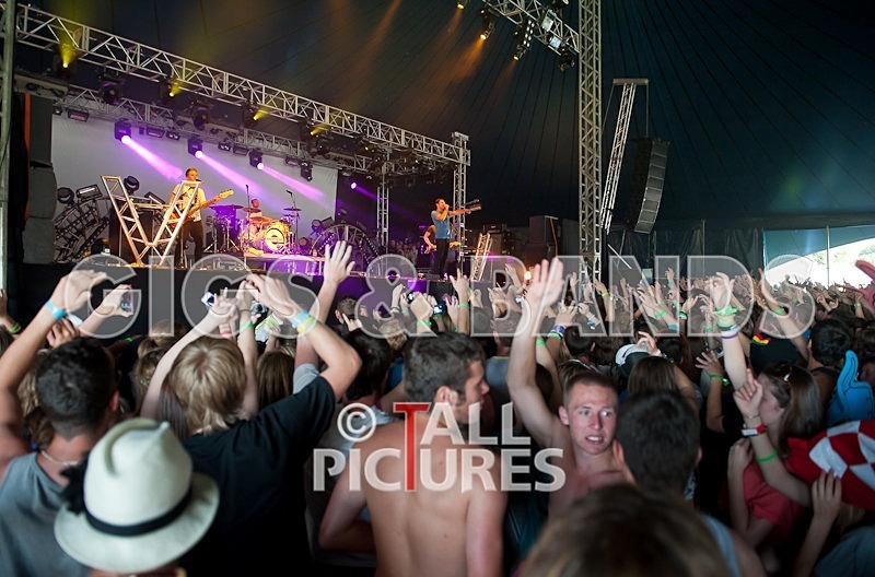 Guernsey Festival Scene-43 - THE GUERNSEY FESTIVAL ATMOSPHERE AND SCENE