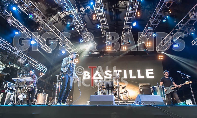 Bastille-12 - BASTILLE