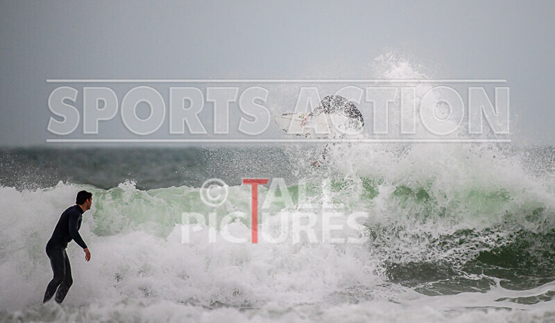 Surfing_01-11-2020-61 - SURFING AT VAZON BAY GUERNSEY