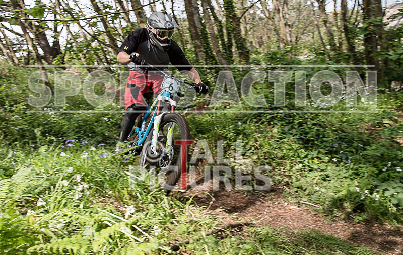 MTB_Downhill_15-05-2016-17 - DOWNHILL SERIES 2016_ROUND-3