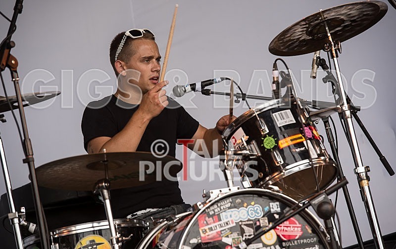 Brave Yesterday-88 - BRAVE YESTERDAY