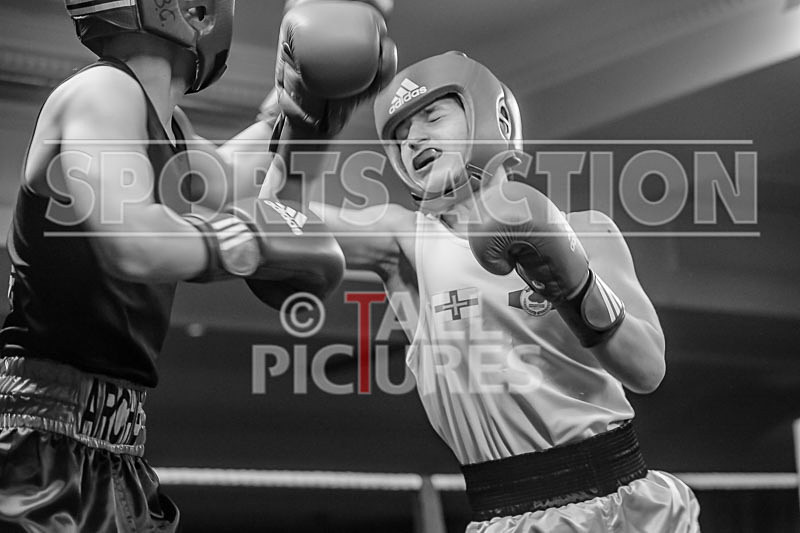 Bout - 3_Seb Fitzpatrick v Archie Brown-11 - Bout - 3_Seb Fitzpatrick v Archie Brown