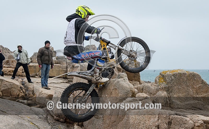 2-Day Trials_2013-11 - 2-DAY TRIALS - 2013