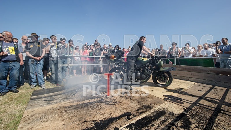 Chaos 2013_Burn-outs-18 - BURN-OUTS - TATTOOS & CHILLI