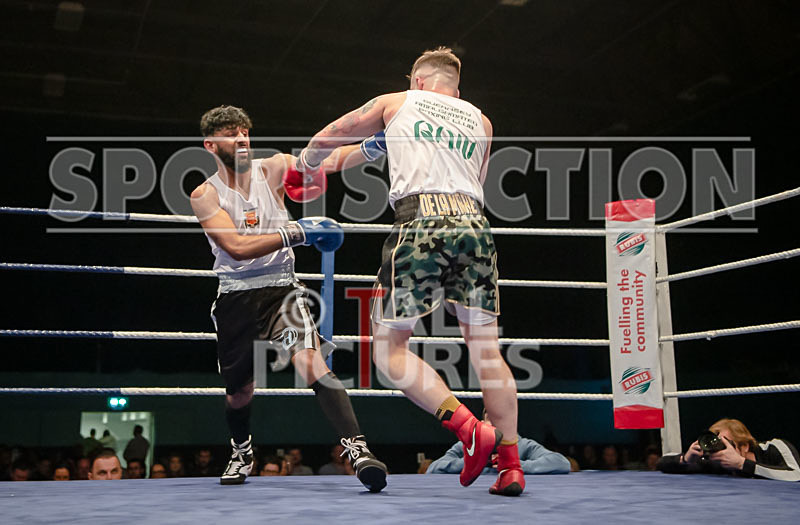 BOUT- 20 - Casey De La Mare v Amar Kayani-18 - BOUT-20 - Casey De La Mare v Amar Kayani