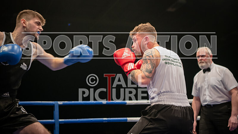 Bout 14_Rob Brehaut v Jake Bowness-20 - Bout 14_Rob Brehaut v Jake Bowness