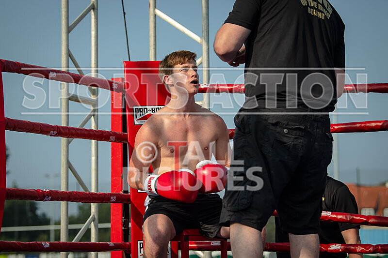 BOUT 7 - Brandon -Bravehart- Ashplant v Martin -the not so Ranging Bul - BOUT 7 - Brandon 'Bravehart' Ashplant v Martin 'the not so Ranging Bull' Le Prevost