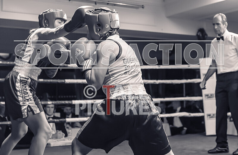 BOUT- 7_Emma Martin v Stephanie Adlington-14 - BOUT 7_Emma Martin v Stephanie Adlington