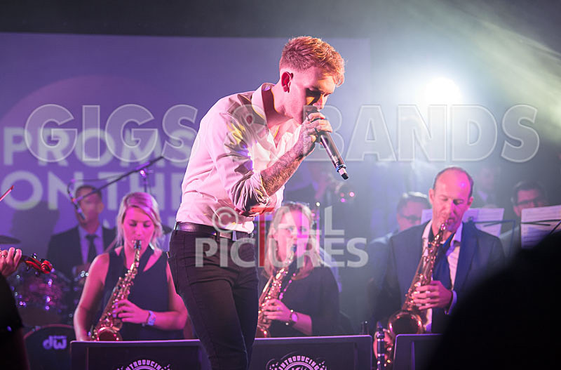 Proms on the Pier 2017-1 - PROMS ON THE PIER 2017