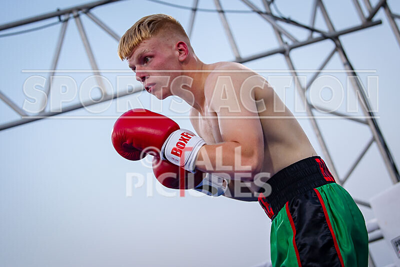 BOUT 17 - Luke Robert v Casey De La Mare-29 - BOUT 17 - Luke Robert v Casey De La Mare