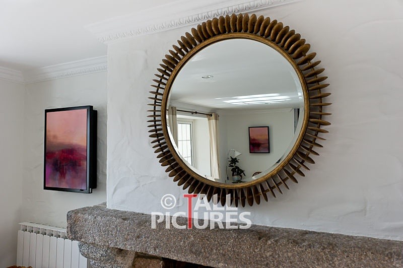 Multi-room Audio  Video-5 - TV LOUNGE