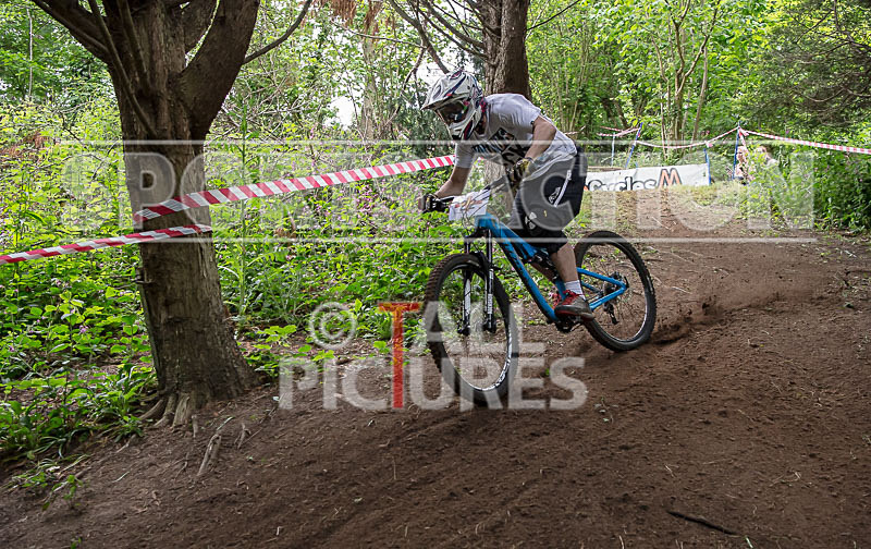MTB Downhill_05-06-2016-19 - DOWNHILL SERIES 2016_ROUND-4