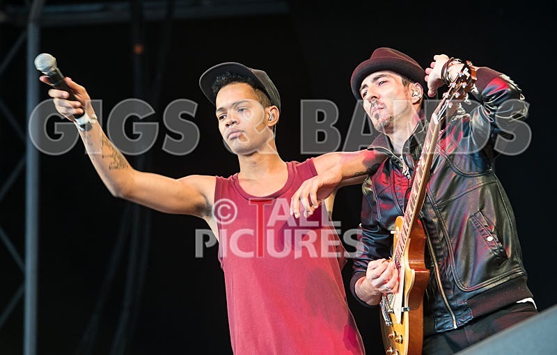 Rizzle Kicks-34 - RIZZLE KICKS