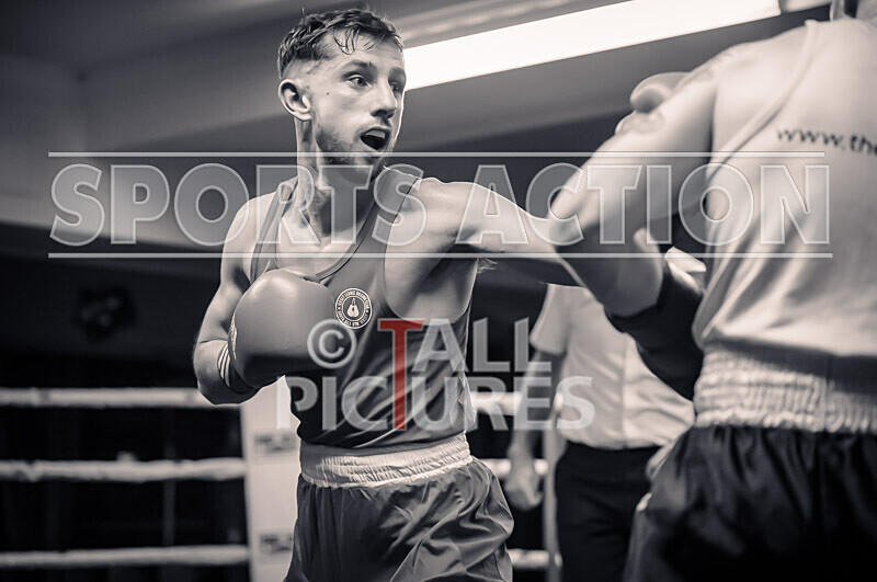 BOUT- 9_Daniel Du Four v Liam Collier-13 - BOUT- 9_Daniel Du Four v Liam Collier