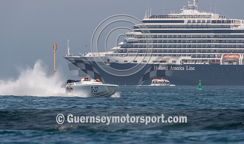 Powerboats_2013_Race-3-110 - RACE-3 LOWER HEADS