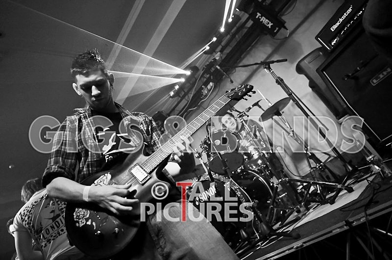 Five Across the Eyes-14 - FIVE ACROSS THE EYES at RoA-5