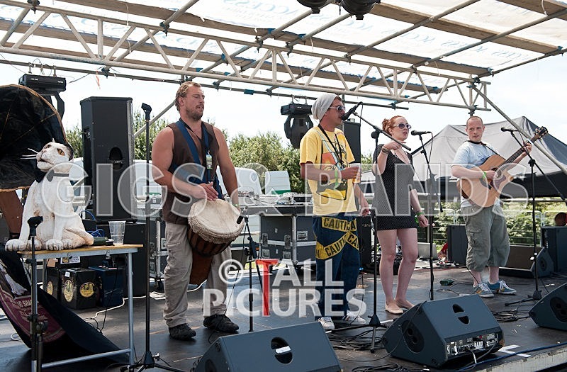 Guernsey Festival Scene-1 - THE GUERNSEY FESTIVAL ATMOSPHERE AND SCENE