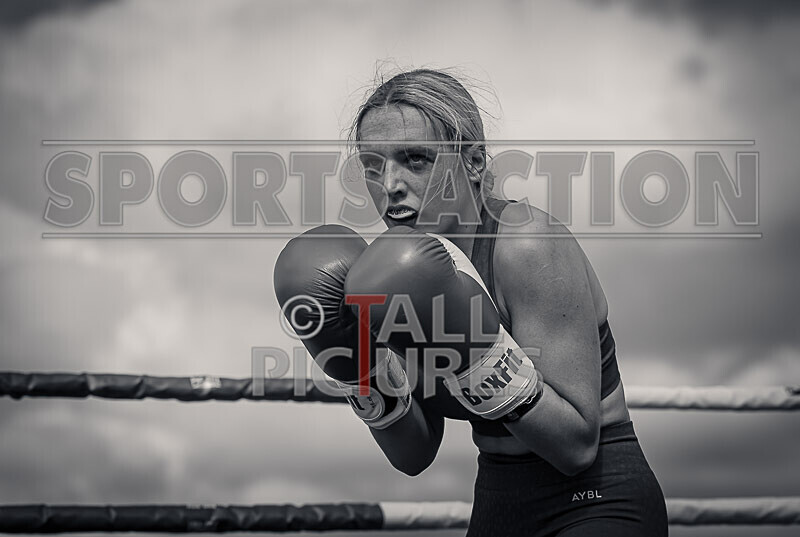BOUT 5- Leonie Chardonnay Pike v Ellie Rocky Robinson-19 - BOUT 5- Leonie 'Chardonnay' Pike v Ellie 'Rocky' Robinson