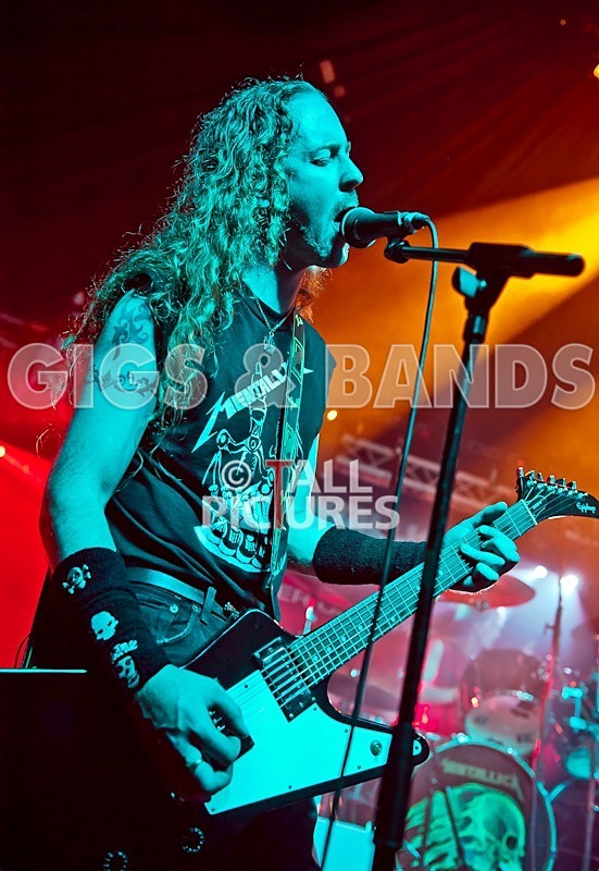 Mentallica-60 - MENTALLICA