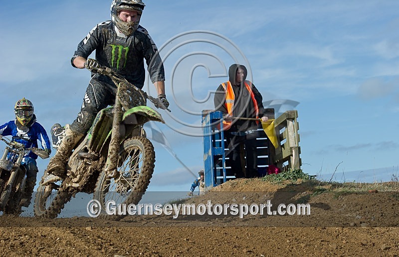 Moto-X_29-10-11-234 - MOTO-X_29-10-2011