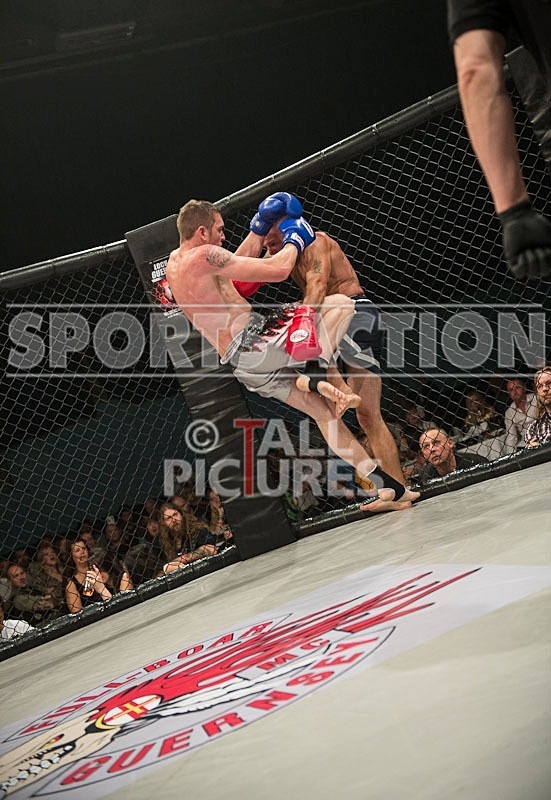 Cage Fighting_2012_Bout 6-25 - BOUT-6