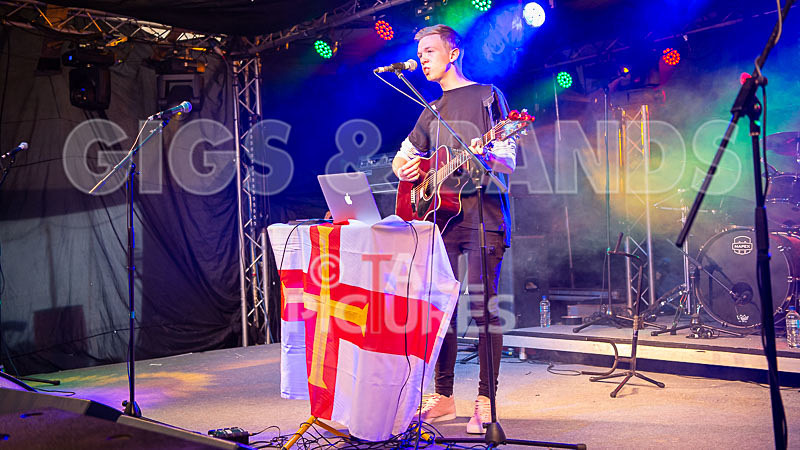 Zak Trimmer-24 - ZAK TRIMMER