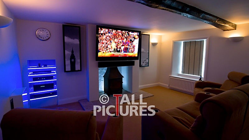 Farmhouse Home Cinema-27 - HOME CINEMA