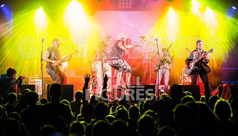 Jupiter  Okwess-39 - JUPITER & OKWESS