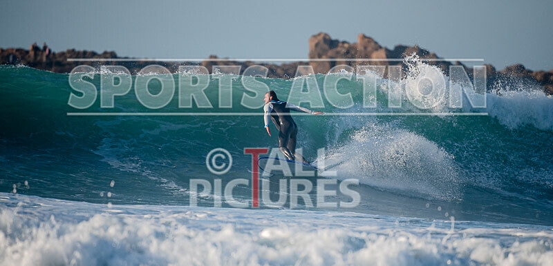 Vazon Surfing_27-02-2021-80 - SURFING AT VAZON BAY GUERNSEY
