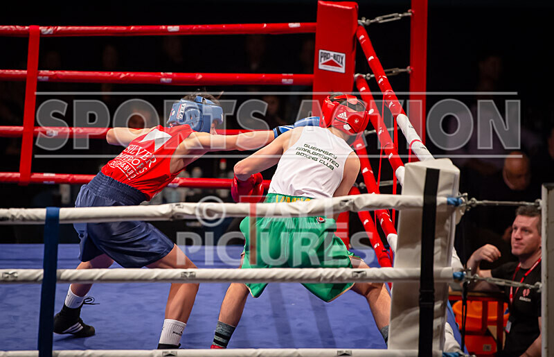 Bout 5_Ross Vinning v Aiden Dabare-16 - Bout 5_Ross Vinning v Aiden Dabare