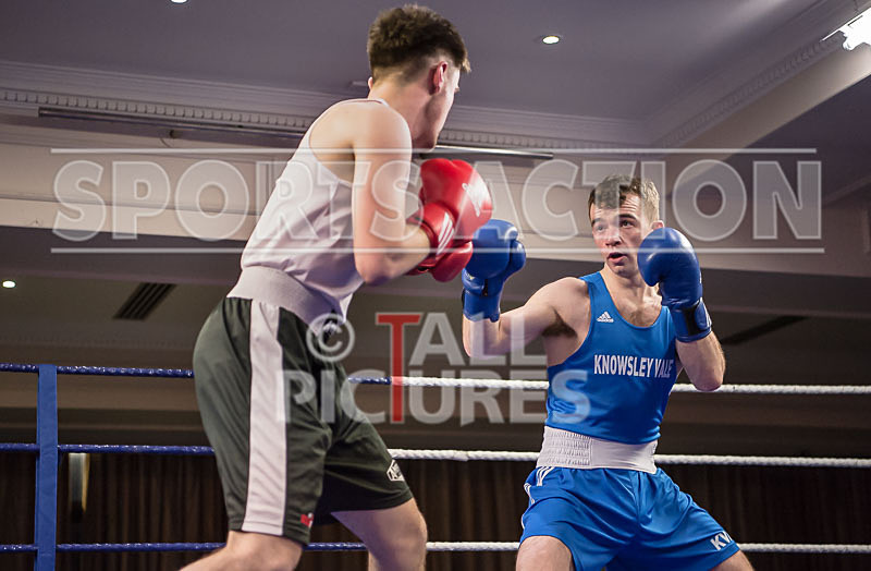 BOUT-9_Chris Summer v Luke Willis-9 - BOUT 9_Chris Summer v Luke Willis