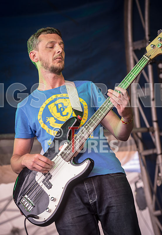 Benny the Moth-76 - BENNY THE MOTH