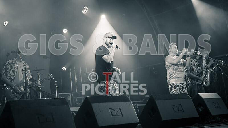 Karl Phillips  The Rejects-18 - KARL PHILLIPS & THE REJECTS