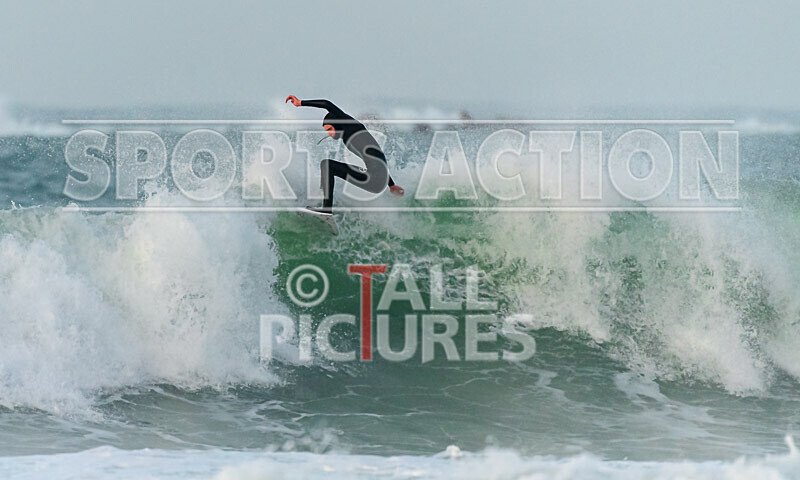 Surfing_New Years Eve 2021-125 - NEW YEARS EVE SURFING 2021