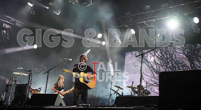 Ben Howard-17 - BEN HOWARD