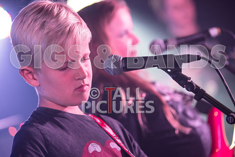 Clash of the Bloosers-27 - CLASH OF THE BLOOSERS