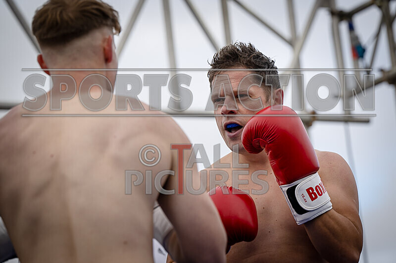 BOUT 10 Gareth the Marksman Morgan v Callum the Cannon Beausire-24 - BOUT 10- Gareth 'the Marksman' Morgan v Callum 'the Cannon' Beausire