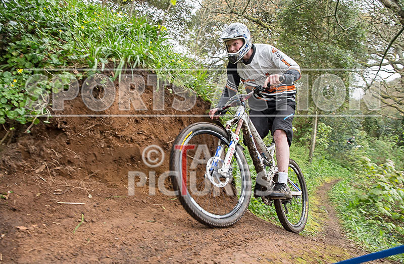 MTB_Downhill_17-04-2016-23 - DOWNHILL SERIES 2016_ROUND-2