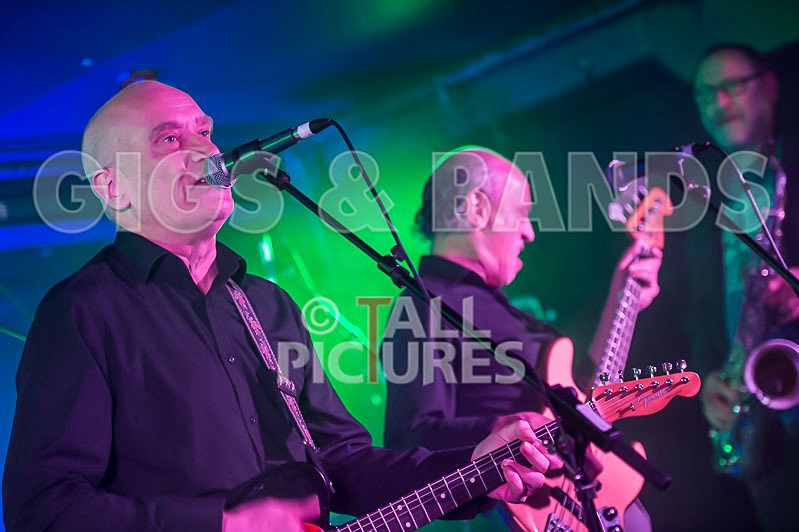 Norman Watt-Roy Band-51 - THE NORMAN WATT-ROY BAND with WILKO JOHNSON