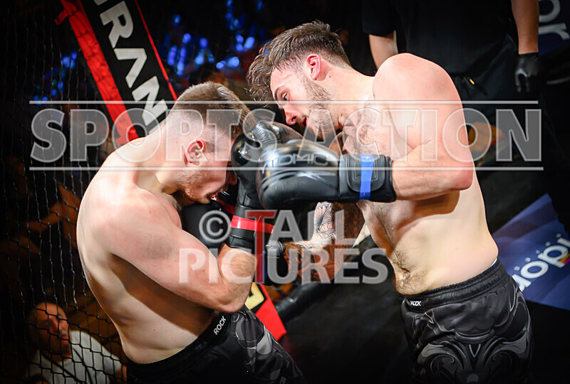 BOUT- 1 - Joe Wilson v Jake Fletcher-26 - BOUT: 1 - Joe Wilson v Jake Fletcher