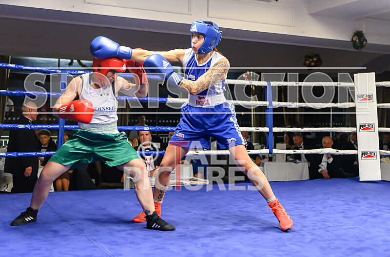 BOUT- 7_Emma Martin v Stephanie Adlington-16 - BOUT 7_Emma Martin v Stephanie Adlington