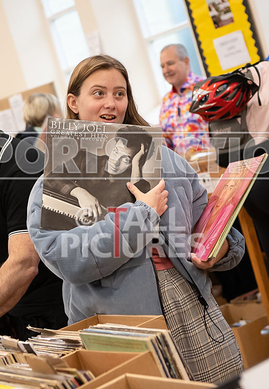 Record Fair_02-12-2018-3 - 2018 CHRISTMAS RECORD FAIR
