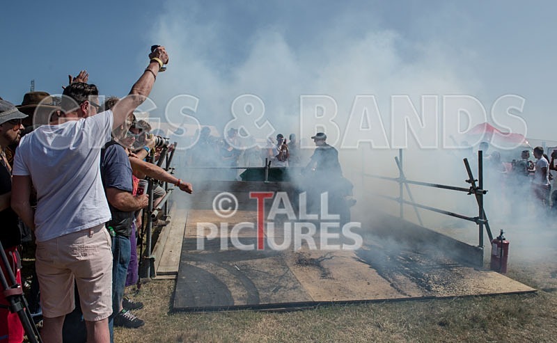 Chaos 2013_Burn-outs-10 - BURN-OUTS - TATTOOS & CHILLI