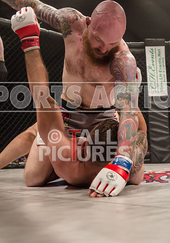 Josh Ozanne v Andrew Reid-31 - BOUT 15