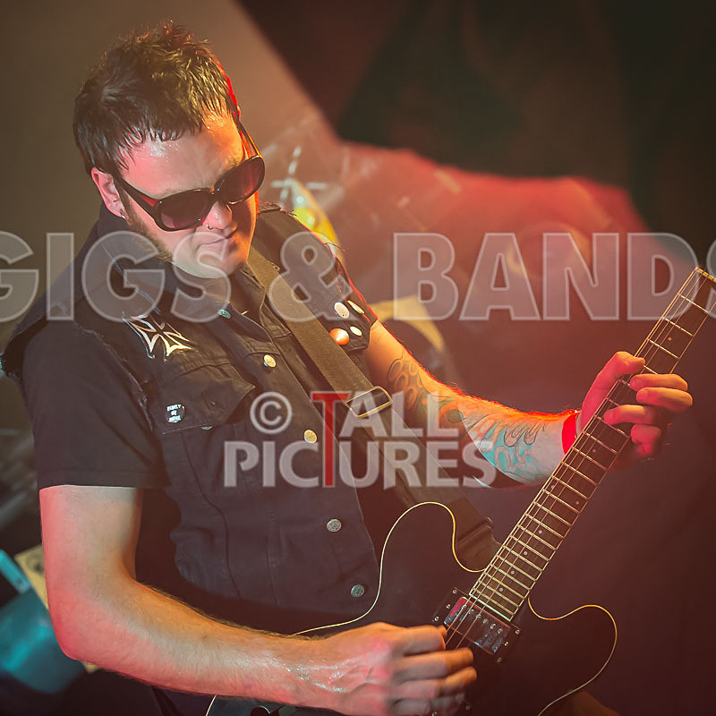 The Electric Shakes-113 - THE ELECTRIC SHAKES