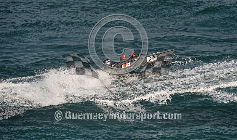 Worlds Powerboats_2014_Race-1-377 - UIM CLASS 3A & 3B WORLD OFFSHORE CHAMPIONSHIP_RACE-1