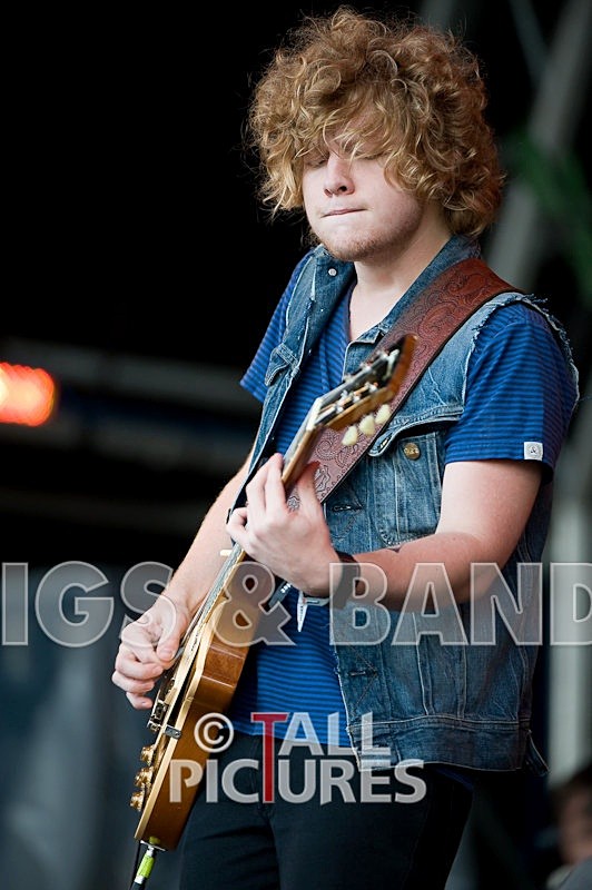 Cage the Elephant-30 - CAGE THE ELEPHANT