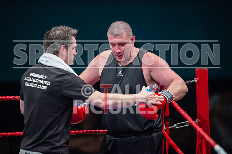 BOUT-15 - Dan Maree v Mark Gavin-33 - BOUT-15 - Dan Maree v Mark Gavin