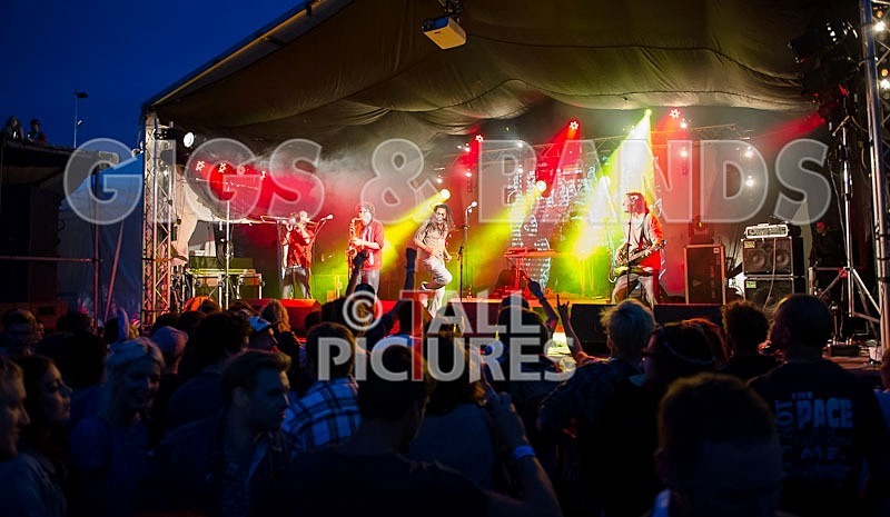 Rebel Control-30 - REBEL CONTROL