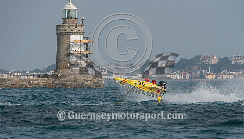 Worlds Powerboats_2014_Race-2-253 - UIM CLASS 3A & 3B WORLD OFFSHORE CHAMPIONSHIP_RACE-2